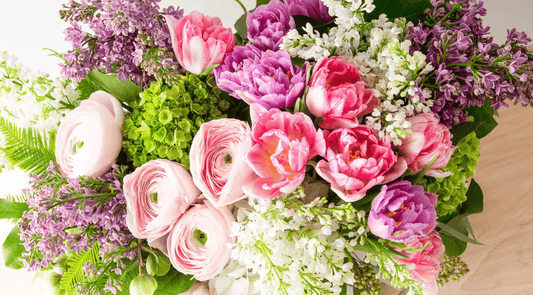 The Perfect Flowers for Administrative Professionals Day