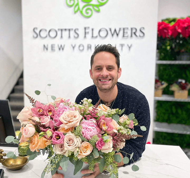 Tribeca Flower delivery by Scotts Flowers NYC