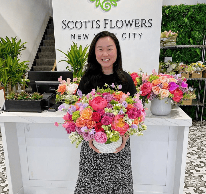 Upper west side UWS flower delivery by scotts flowers NYC