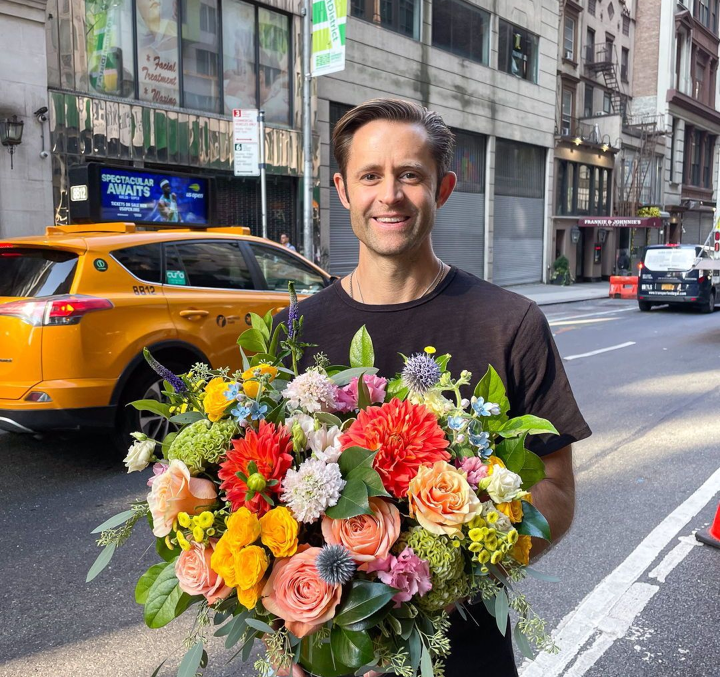 Beautiful NYC flowers by Scotts Flowers NYC